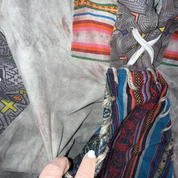 Juan Carlos Centeno Baca Organic Hand Made Tribal Patchwork Lace Front Tee - Picture 11 of 15